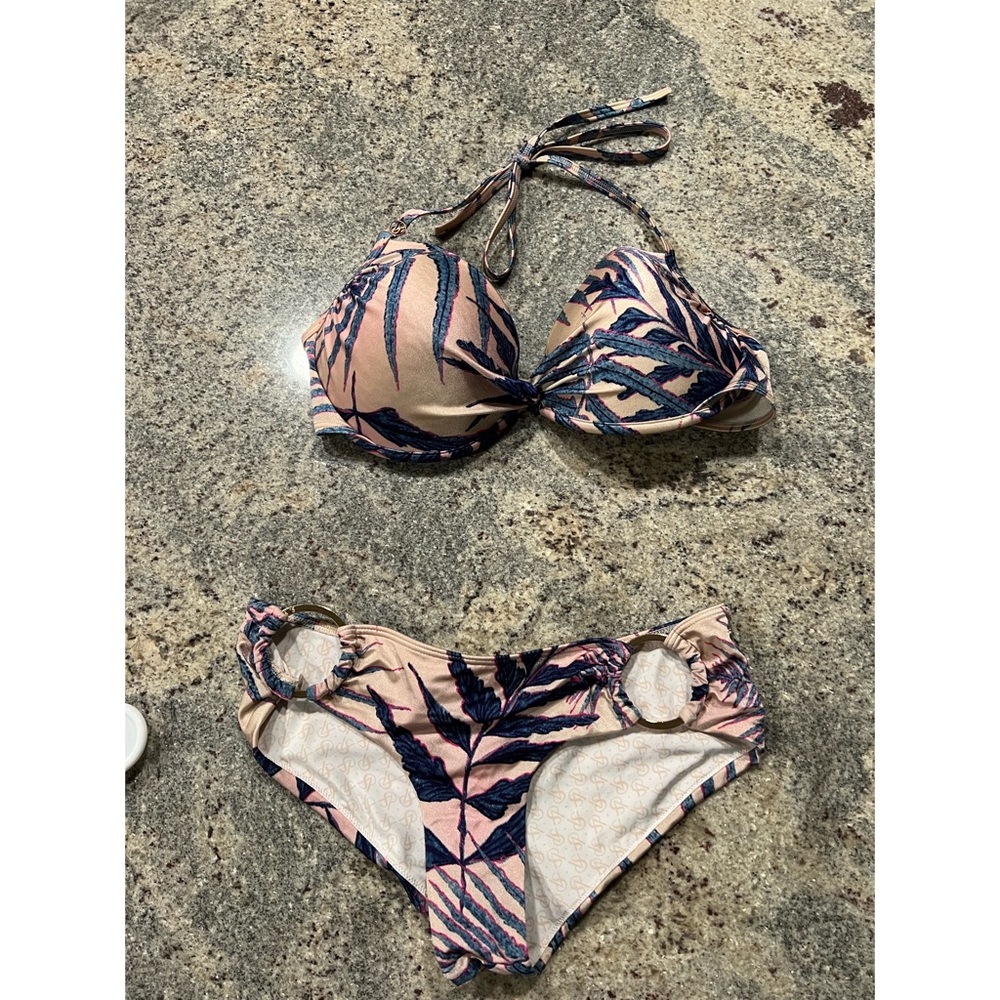 ✨VICTORIA’S SECRET BIKINI✨